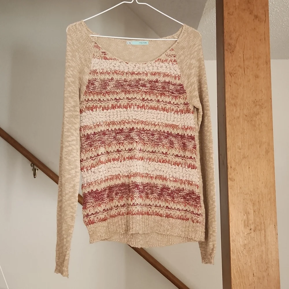 Sweater - Picture 1 of 3